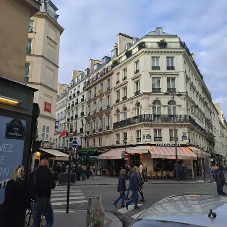 Studio Meuble Calme Quartier Drouot 75009 Appartamento Parigi