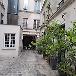 Studio Meuble Calme Quartier Drouot 75009