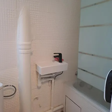 Studio Meuble Calme Quartier Drouot 75009 Apartment